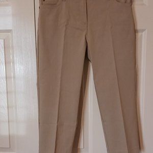 Zac and Rachel Women's Capris Size 6